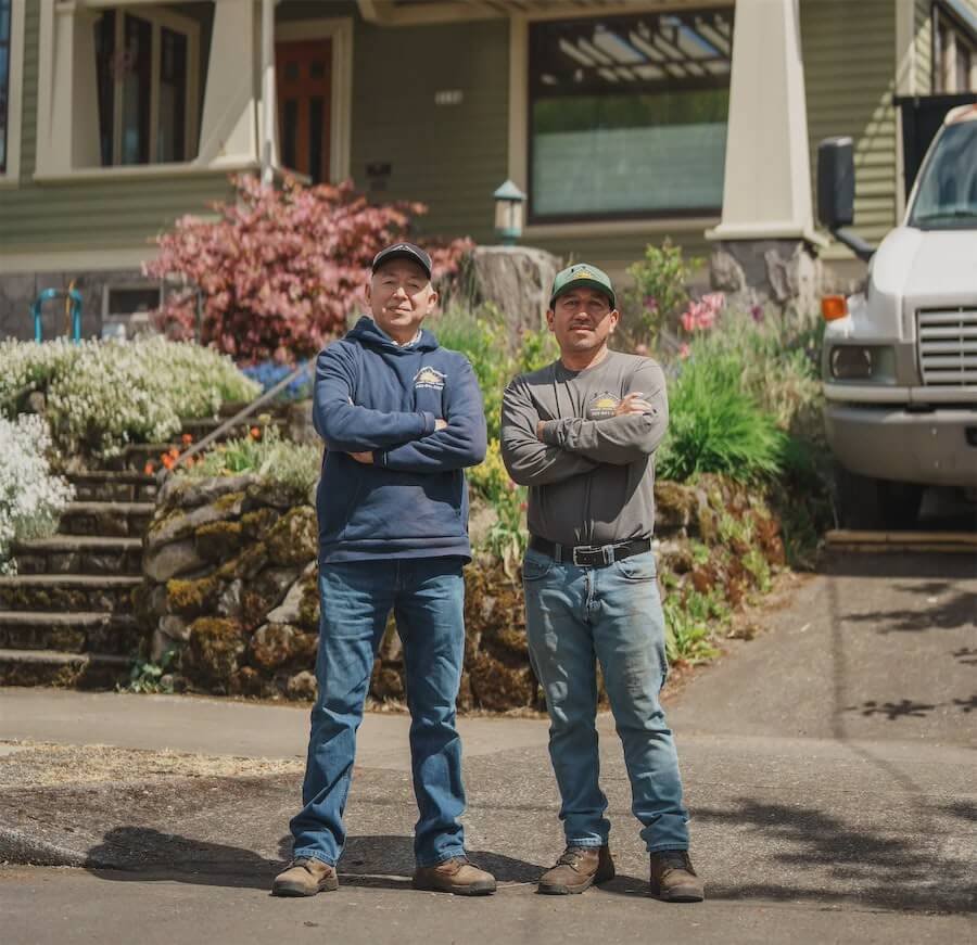 Sunnyside Roofing founders Ricardo and Abraham