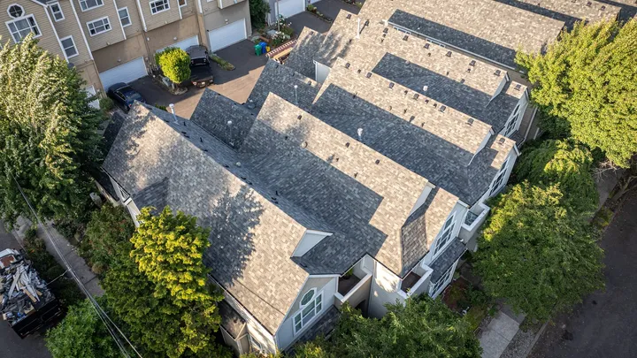 Roofing Safety on Hot Days: How a Professional Crew Manages Heat