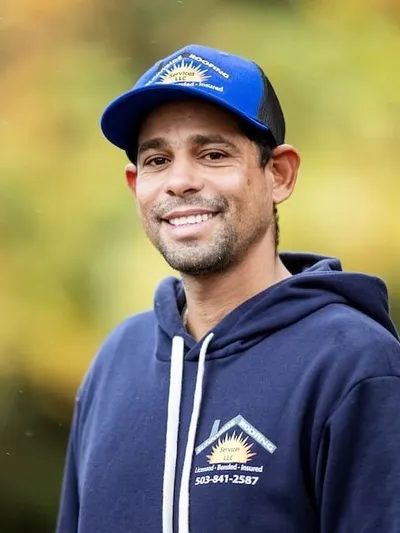 Carlos Paez - Roof Technician at Sunnyside Roofing