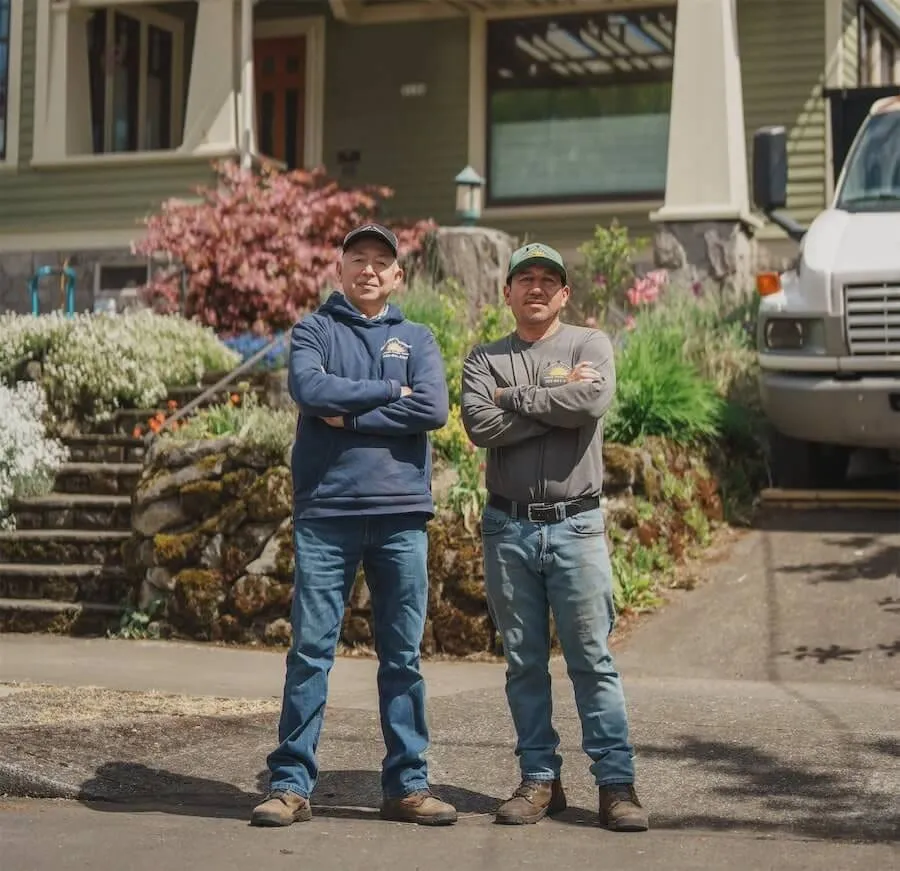 Sunnyside Roofing founders Ricardo and Abraham